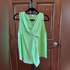 Diane Von Furstenberg Blouse 100% Silk Sleeveless Green Size 10